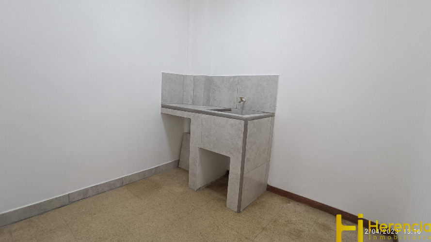 Bodega en arriendo en Colombia, Medellín, 140 m² · foto 11 de 11