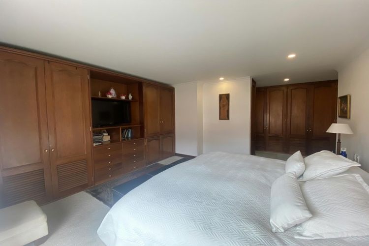 Apartamento de 2 alcobas en venta en La Candelaria, Bogotá, 198 m² · foto 5 de 10