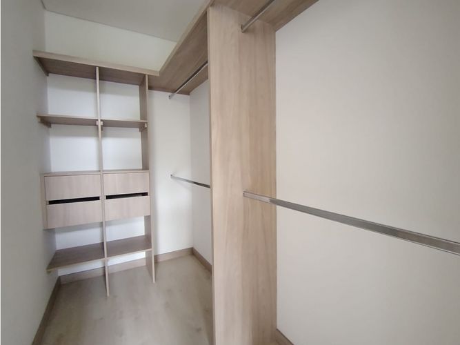 Apartamento de 2 alcobas en venta en Las Palmas, El Retiro, 95 m² · foto 6 de 11