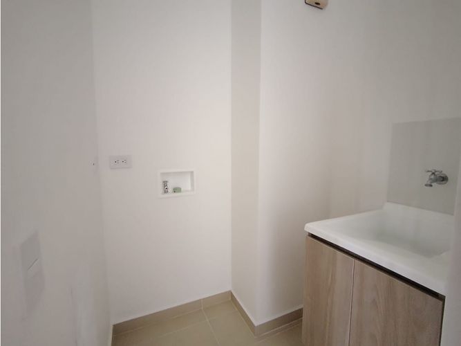 Apartamento de 2 alcobas en venta en Las Palmas, El Retiro, 95 m² · foto 11 de 11