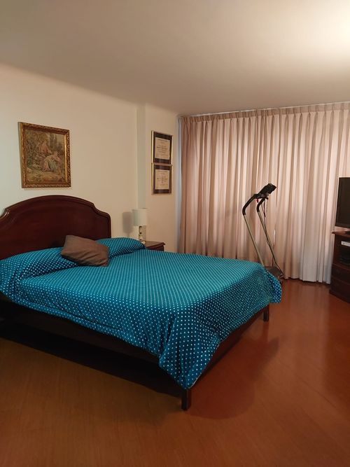 Apartamento de 3 alcobas en venta en Santa Barbara, Bogotá, 145 m² · foto 14 de 19
