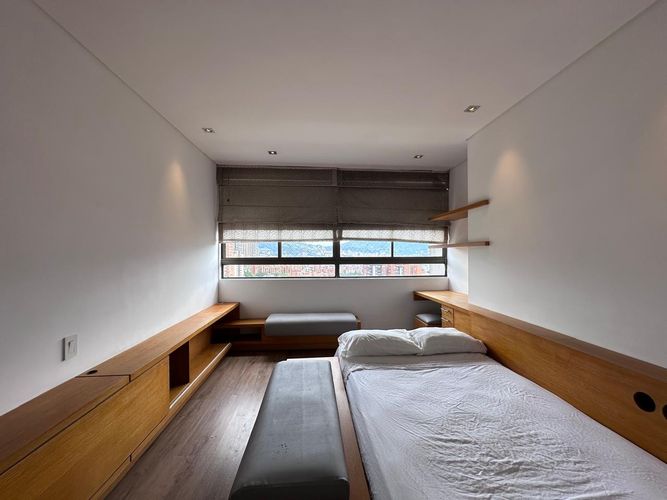 Apartamento de 3 alcobas en arriendo en El Poblado, Medellín, 220 m² · foto 14 de 20