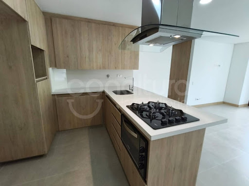 Apartamento en arriendo en Las Palmas, Medellín · foto 3 de 18