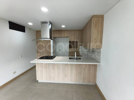 Apartamento en arriendo en Las Palmas, Medellín · foto 4 de 18