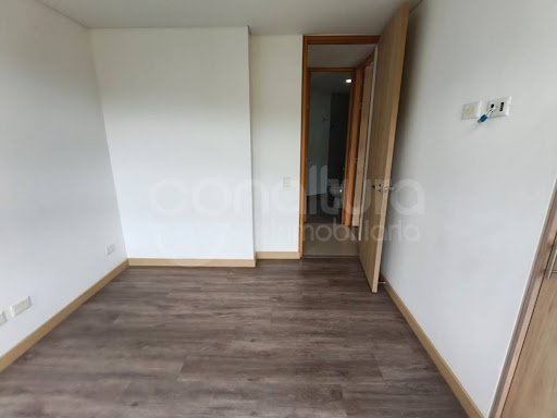 Apartamento en arriendo en Las Palmas, Medellín · foto 10 de 18