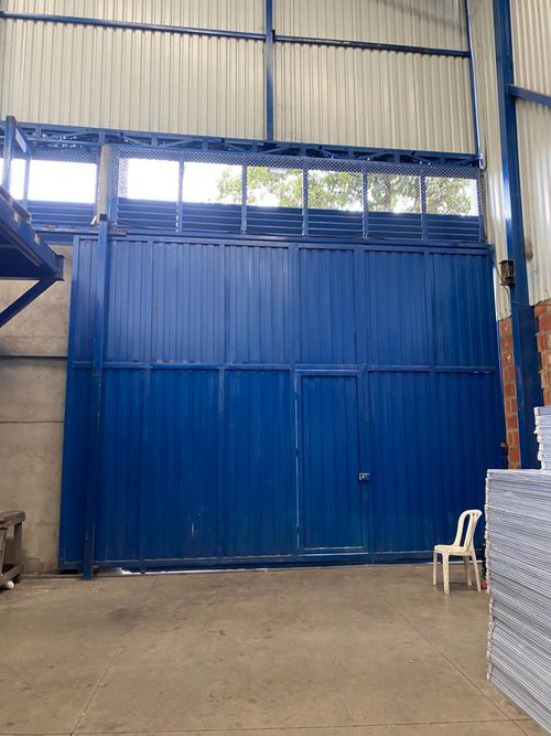 Bodega en venta en Troncal, Cali, 460 m² · foto 4 de 24