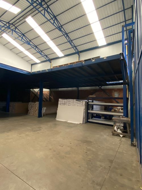 Bodega en venta en Troncal, Cali, 460 m² · foto 22 de 24