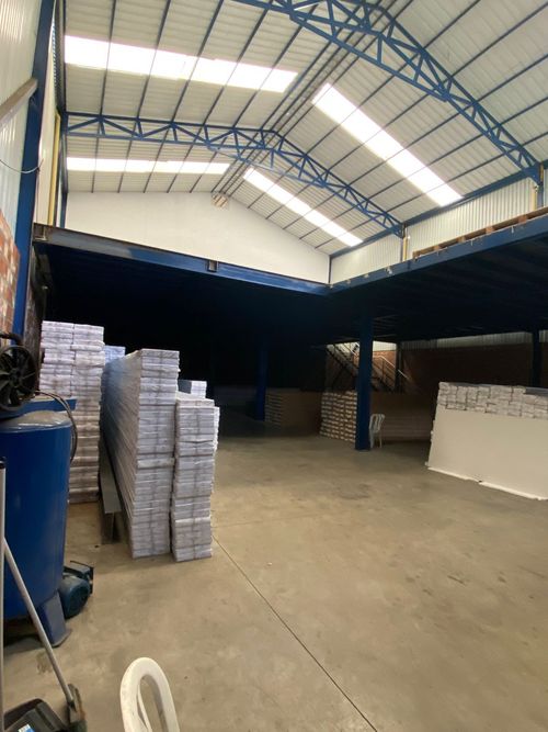 Bodega en venta en Troncal, Cali, 460 m² · foto 23 de 24