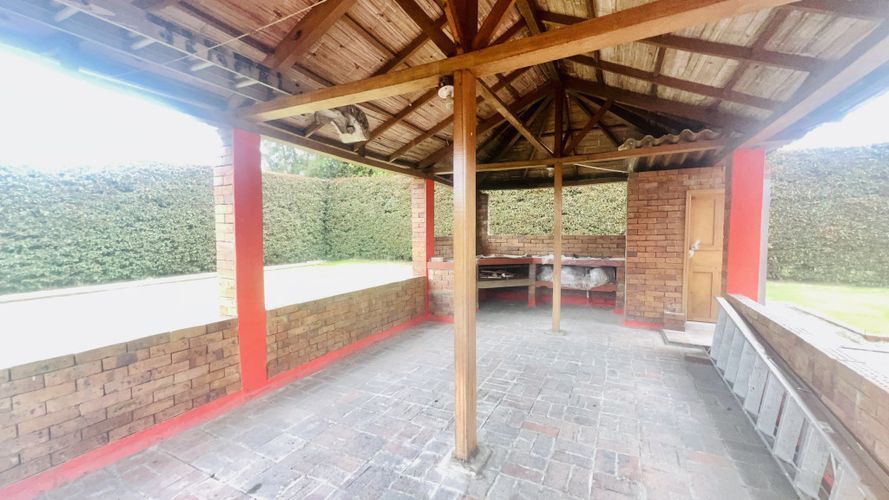Casa de 5 alcobas en venta en Guaymaral, Bogotá, 486 m² · foto 6 de 24