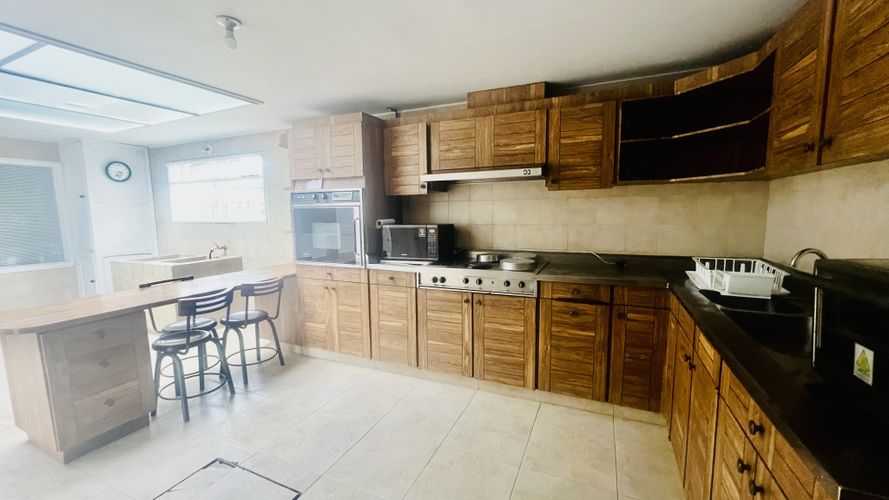 Casa de 5 alcobas en venta en Guaymaral, Bogotá, 486 m² · foto 10 de 24