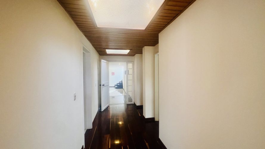 Casa de 5 alcobas en venta en Guaymaral, Bogotá, 486 m² · foto 15 de 24