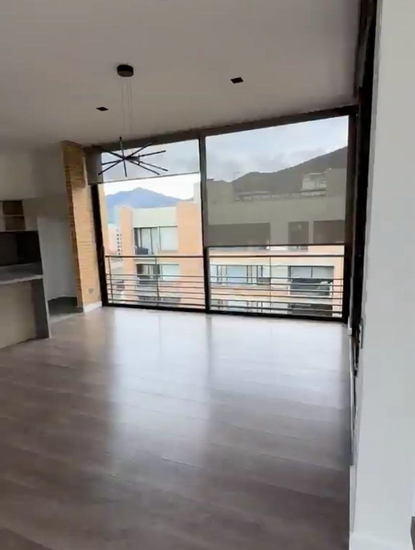 Apartamento en venta en Chico Norte, Bogotá · foto 6 de 10