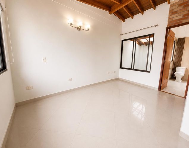 Casa de 4 alcobas en venta en Las Brisas, La Estrella, 150 m² · foto 22 de 24