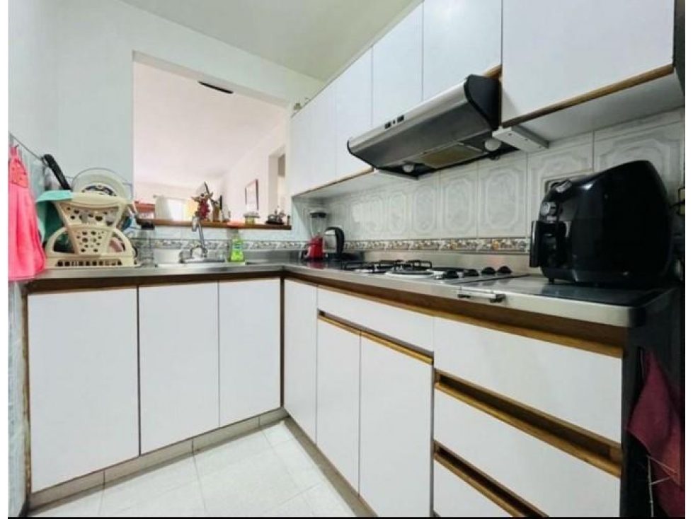 Apartamento en venta en Miraflores, Medellín · foto 2 de 20