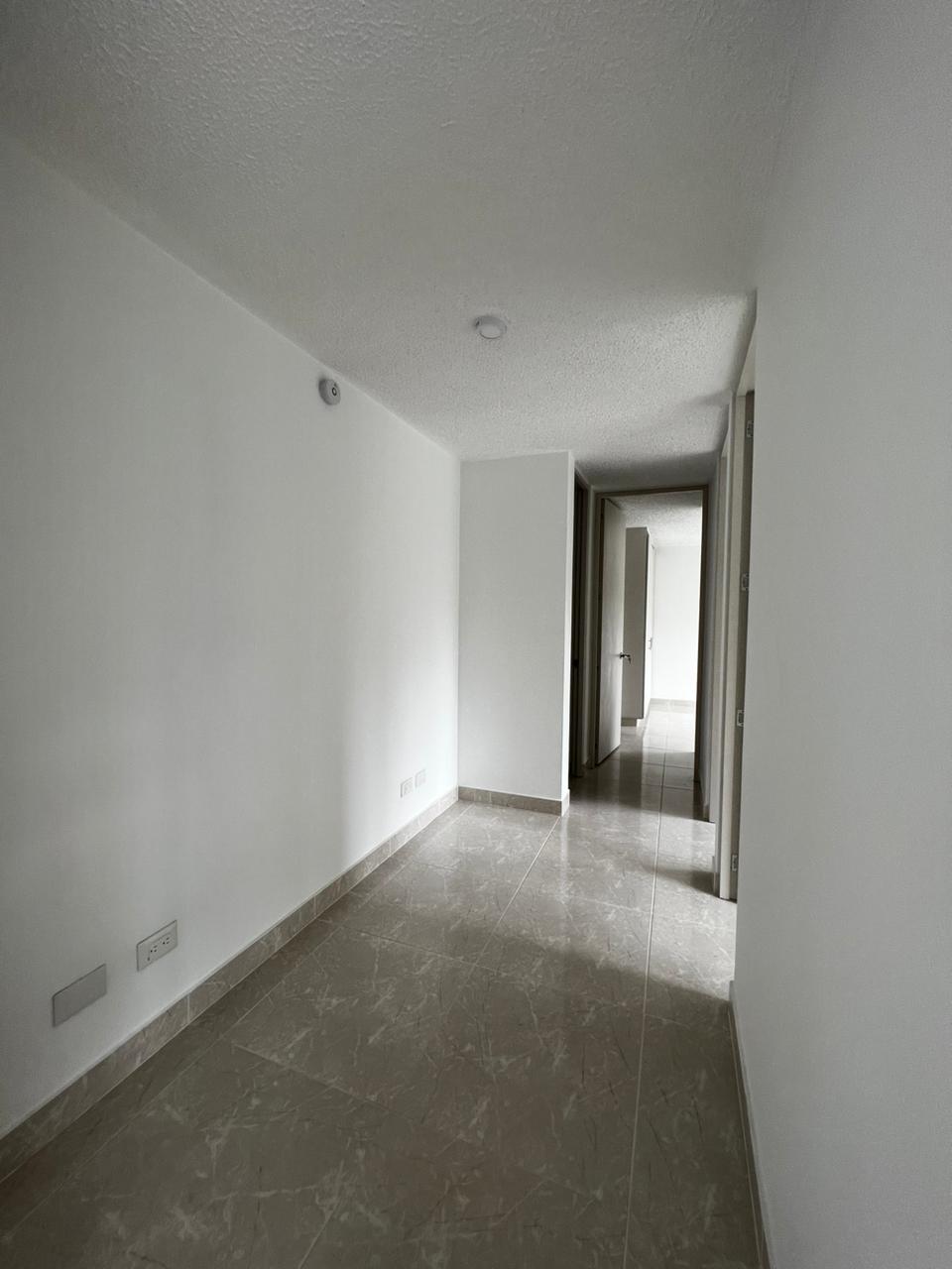 Apartamento en venta en El Poblado Ii Etapa, Pereira · foto 6 de 15