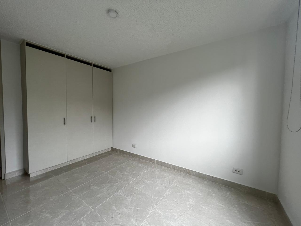 Apartamento en venta en El Poblado Ii Etapa, Pereira · foto 8 de 15