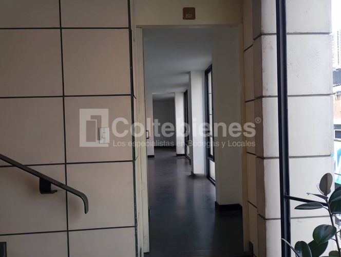 Oficina en arriendo en Astorga, Medellín, 56 m² · foto 13 de 14