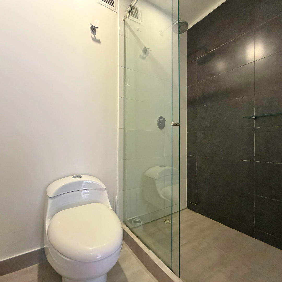 Apartamento en venta en Santa Barbara Occidental, Bogotá · foto 12 de 17