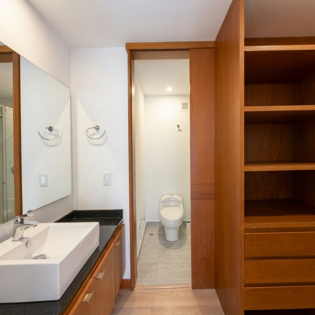 Apartamento en venta en Santa Barbara Occidental, Bogotá · foto 10 de 17