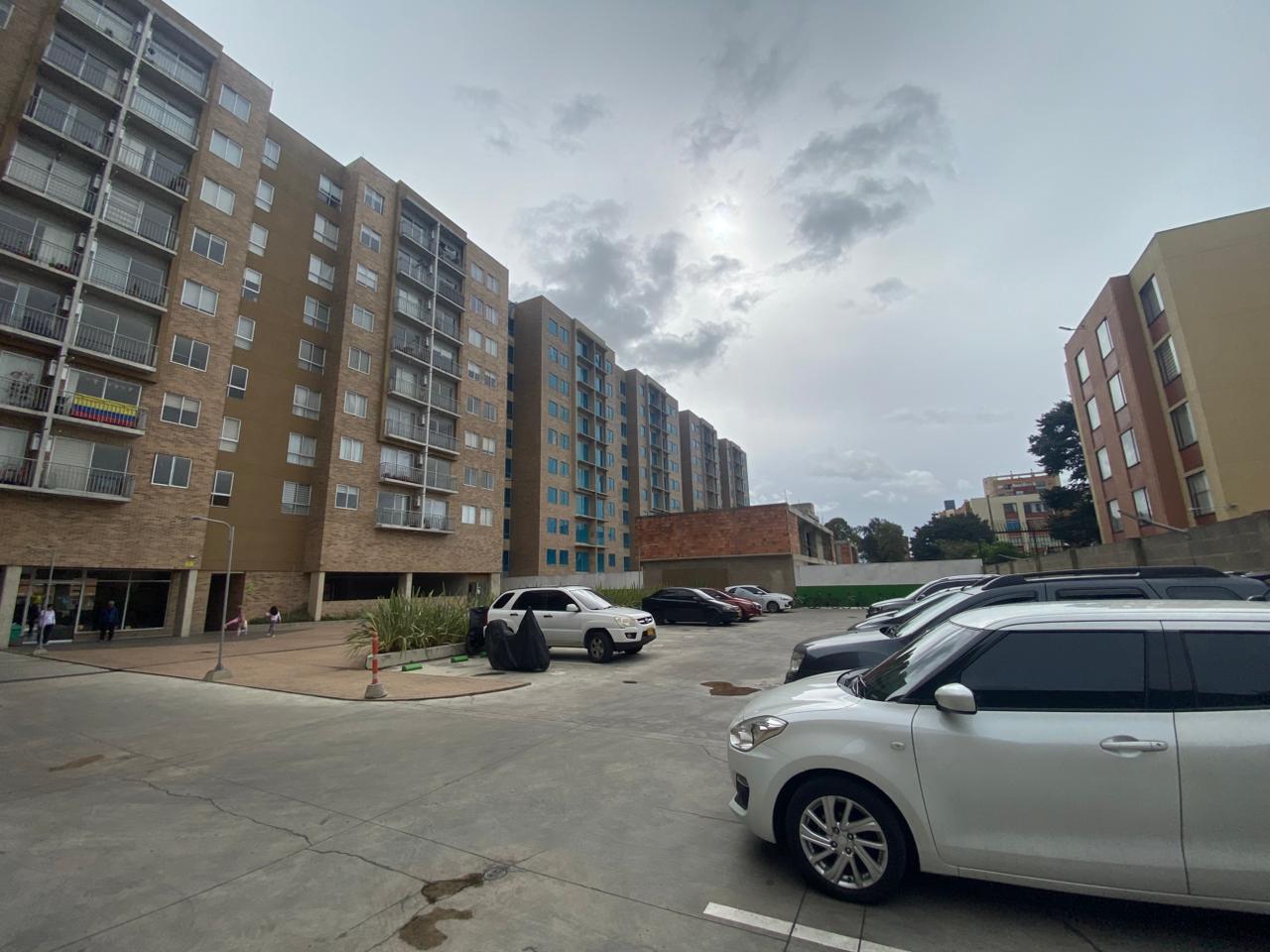 Apartamento en venta en Engativá, Bogotá · foto 3 de 16