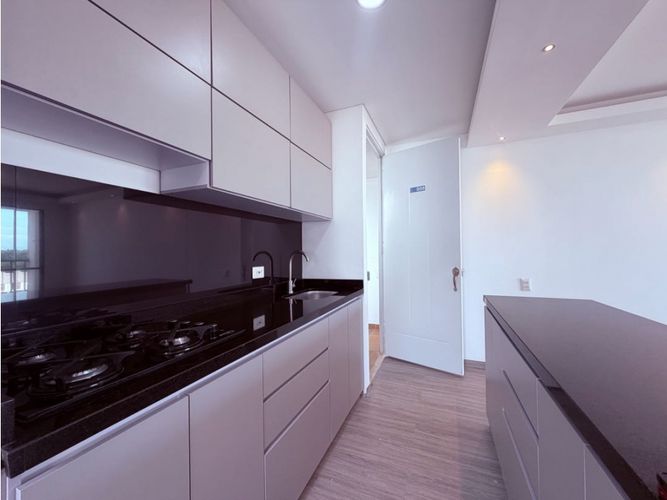 Apartamento de 2 alcobas en venta en Valle Del Lili, Jamundí, 56 m² · foto 1 de 13