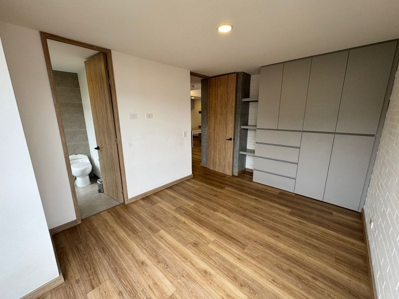 Apartamento en venta en Las Casitas, Envigado · foto 4 de 12