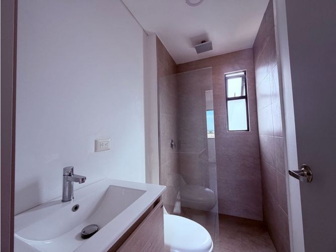 Apartamento de 2 alcobas en venta en Valle Del Lili, Jamundí, 56 m² · foto 9 de 13