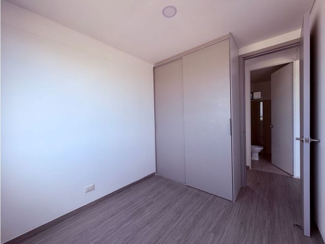 Apartamento de 2 alcobas en venta en Valle Del Lili, Jamundí, 56 m² · foto 12 de 13