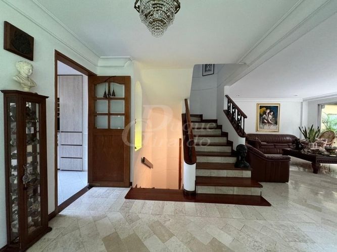 Casa de 3 alcobas en venta en Castropol, Medellín, 470 m² · foto 11 de 24