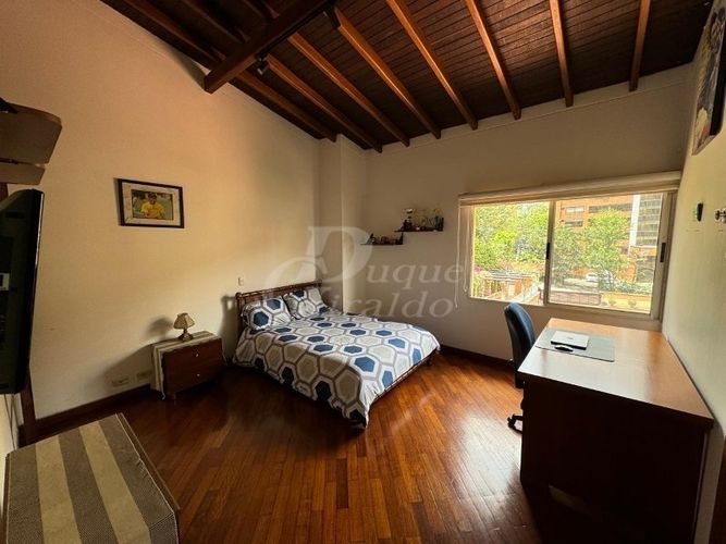 Casa de 3 alcobas en venta en Castropol, Medellín, 470 m² · foto 19 de 24