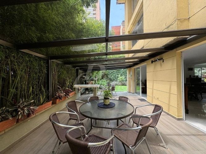 Casa de 3 alcobas en venta en Castropol, Medellín, 470 m² · foto 24 de 24