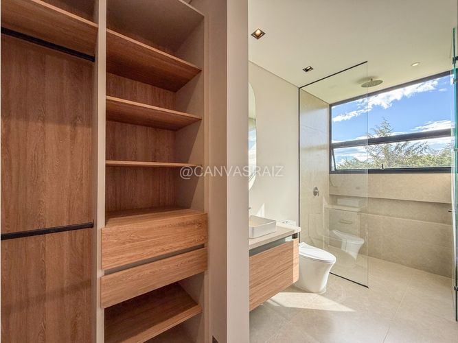 Casa de 4 alcobas en venta en Quirama, El Carmen de Viboral, 338 m² · foto 11 de 18
