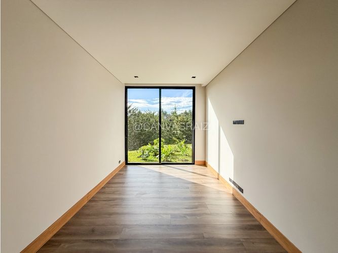 Casa de 4 alcobas en venta en Quirama, El Carmen de Viboral, 338 m² · foto 16 de 18