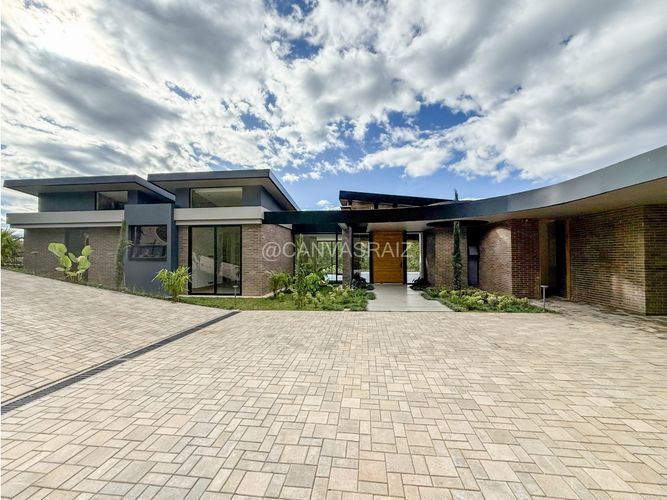 Casa de 4 alcobas en venta en Quirama, El Carmen de Viboral, 338 m² · foto 18 de 18