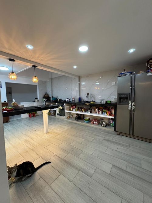Casa de 4 alcobas en venta en El Limonar, Cali, 184 m² · foto 3 de 12