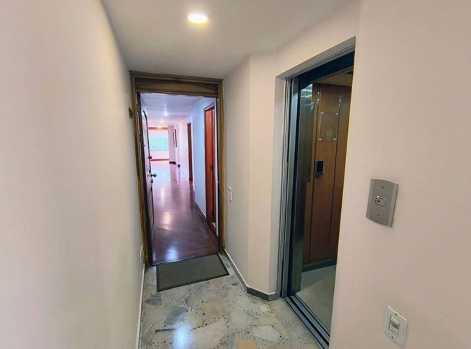 Apartamento en venta en Chico Norte, Bogotá · foto 3 de 24