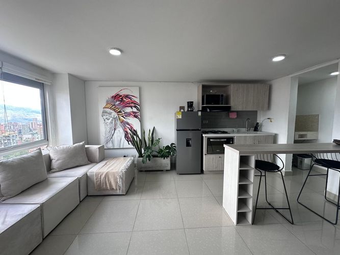 Apartamento de 2 alcobas en arriendo en El Poblado, Medellín, 45 m² · foto 4 de 16