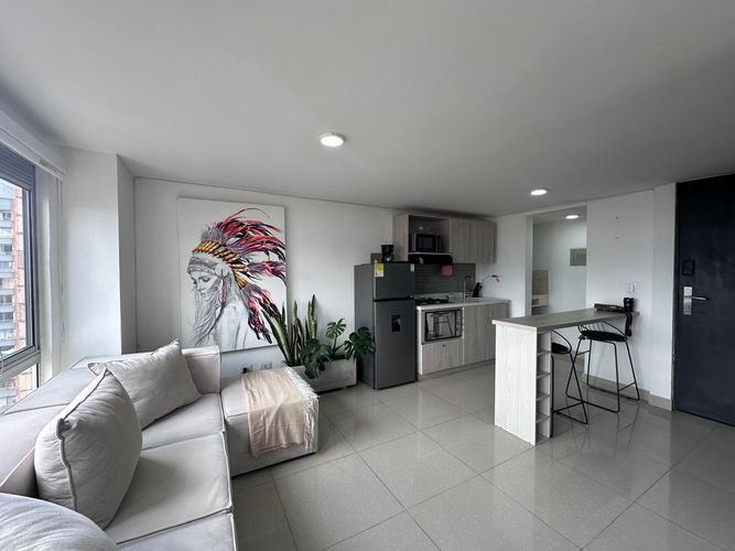 Apartamento de 2 alcobas en arriendo en El Poblado, Medellín, 45 m² · foto 3 de 16