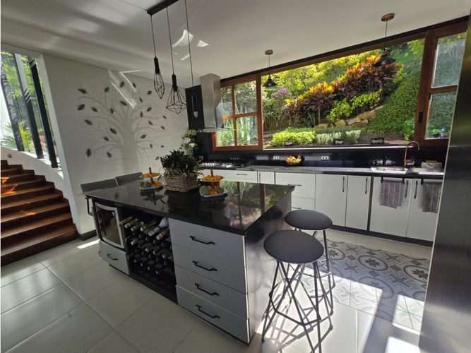 Casa de 4 alcobas en venta en Acopi, Cali, 380 m² · foto 10 de 23