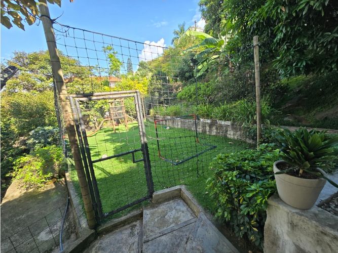 Casa de 4 alcobas en venta en Acopi, Cali, 380 m² · foto 17 de 23