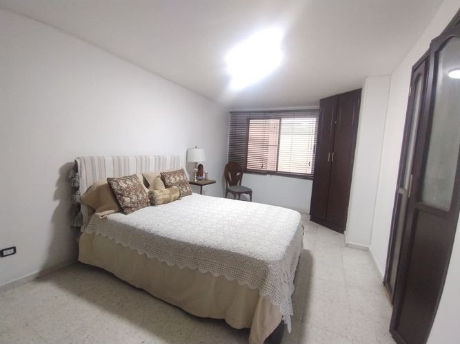 Apartamento de 3 alcobas en venta en San Vicente, Cali, 96 m² · foto 10 de 18