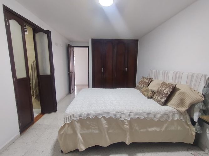 Apartamento de 3 alcobas en venta en San Vicente, Cali, 96 m² · foto 11 de 18