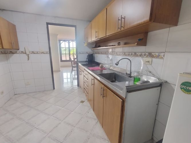 Apartamento de 3 alcobas en venta en San Vicente, Cali, 96 m² · foto 7 de 18