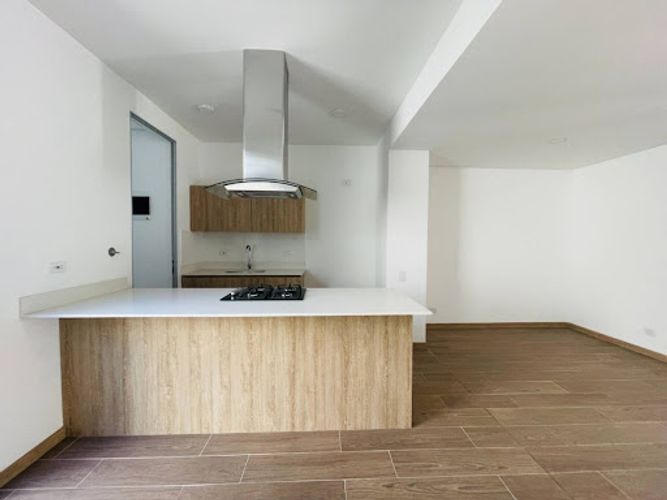 Casa de 3 alcobas en venta en La Ceja, 166 m² · foto 5 de 23