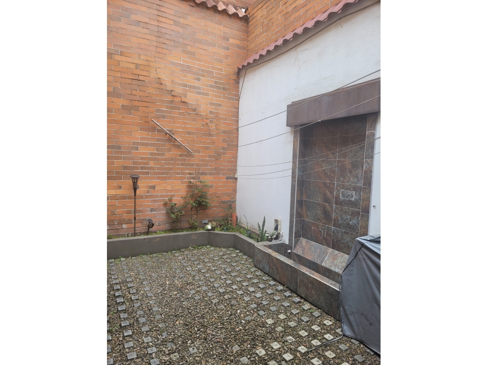 Casa en venta en Santa Paula, Bogotá · foto 6 de 13