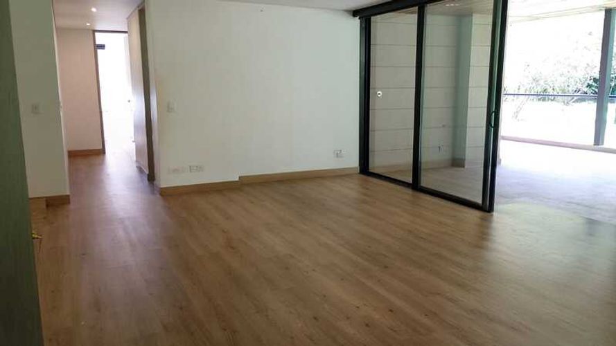 Apartamento de 4 alcobas en arriendo en Cabeceras De Llanogrande, Rionegro, 213 m² · foto 2 de 20