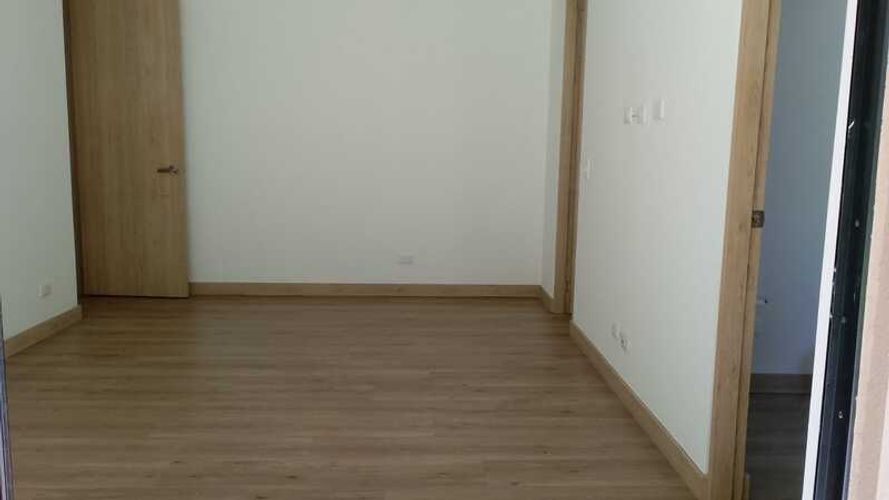 Apartamento de 4 alcobas en arriendo en Cabeceras De Llanogrande, Rionegro, 213 m² · foto 9 de 20