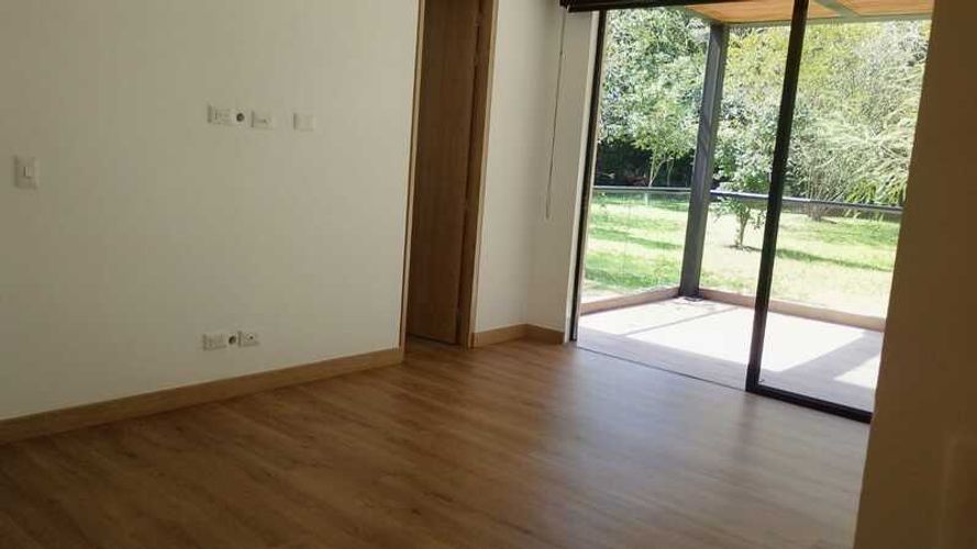 Apartamento de 4 alcobas en arriendo en Cabeceras De Llanogrande, Rionegro, 213 m² · foto 10 de 20