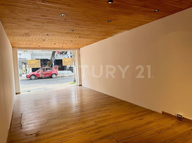 Local en arriendo en El Peñon, Cali, 54 m² · foto 2 de 12