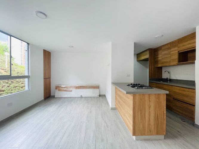 Apartamento de 3 alcobas en venta en La Ceja, 50 m² · foto 5 de 20